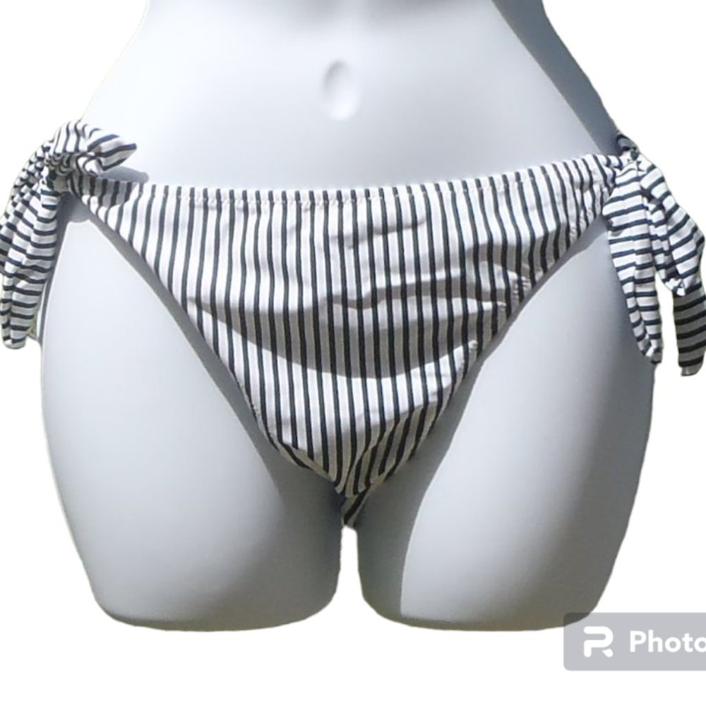 Cupshe Bikini Bottoms - NWT